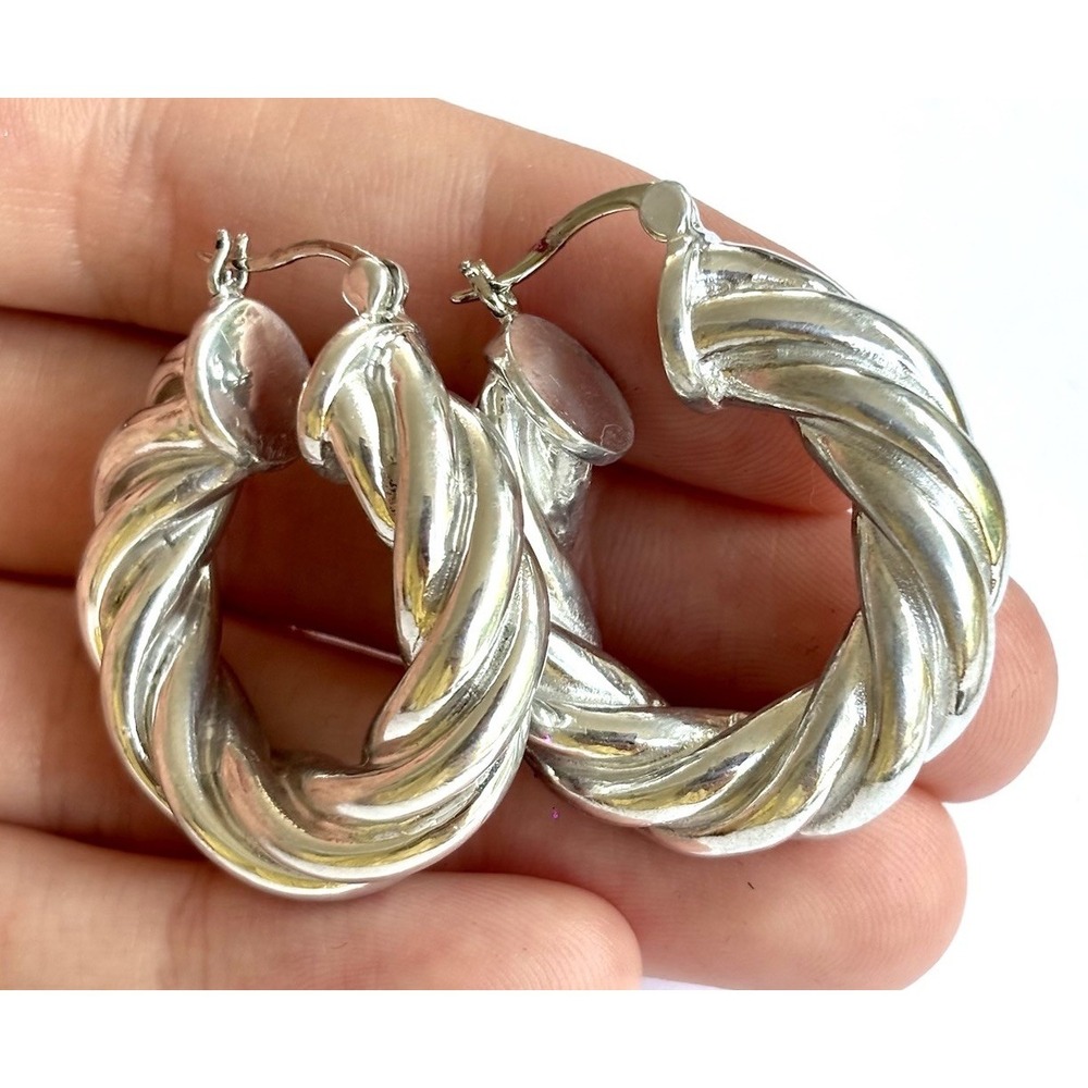 Arthur Court Aluminum Twist Hoop Earrings 1.4In‎  Discontinued Jewelry